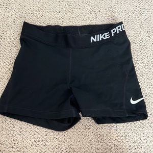 Black Nike Pros(S)